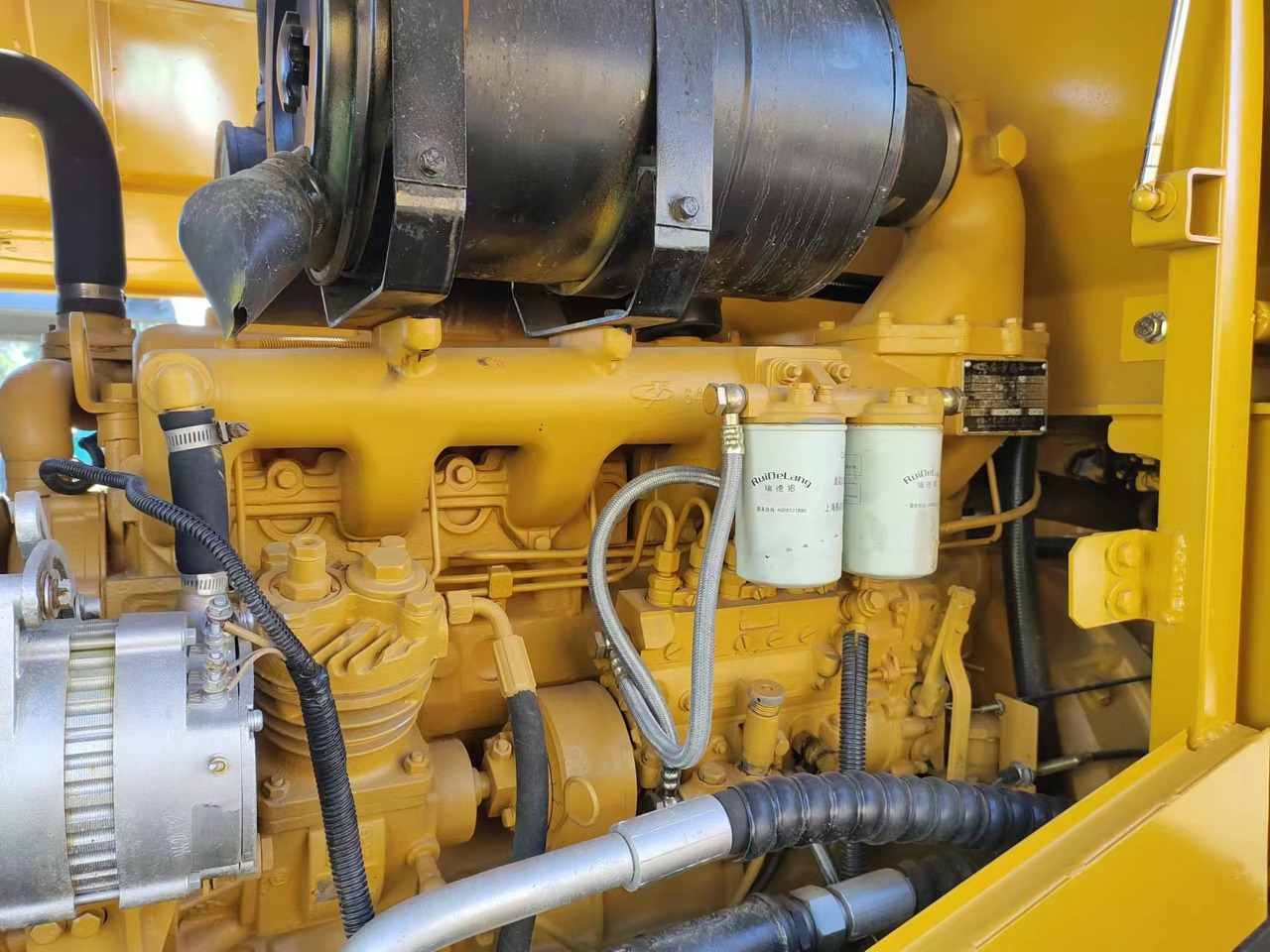 SDLG LG 963L - اللودر بعجل: صور 4 SDLG LG 963L - اللودر بعجل: صور 4