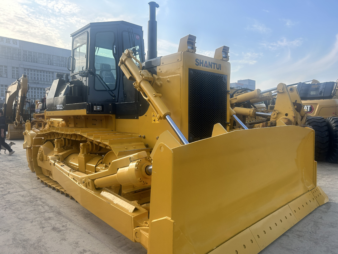 SHANTUI SD22 - بلدوزر: صور 4 SHANTUI SD22 - بلدوزر: صور 4