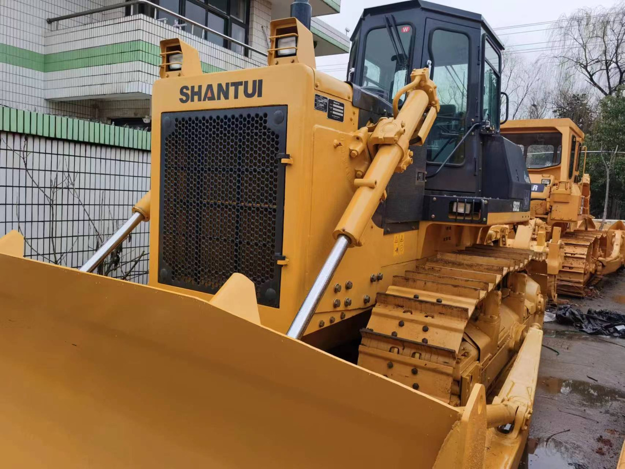 SHANTUI SD22 - بلدوزر: صور 2 SHANTUI SD22 - بلدوزر: صور 2