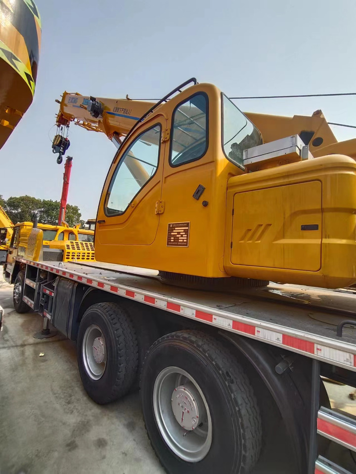 XCMG QY25K - موبايل كرين: صور 4 XCMG QY25K - موبايل كرين: صور 4