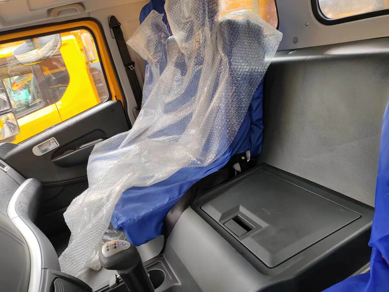 XCMG QY50K - موبايل كرين: صور 4 XCMG QY50K - موبايل كرين: صور 4