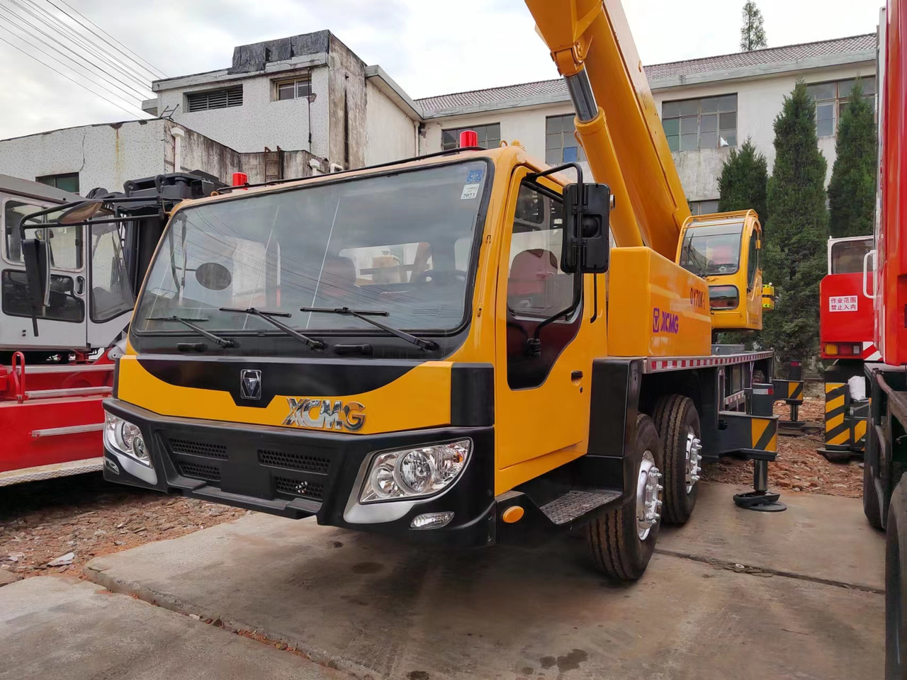 XCMG QY70K good condition QY25K QY50K QY100K QY130K China brand mobile crane - موبايل كرين: صور 1 XCMG QY70K good condition QY25K QY50K QY100K QY130K China brand mobile crane - موبايل كرين: صور 1