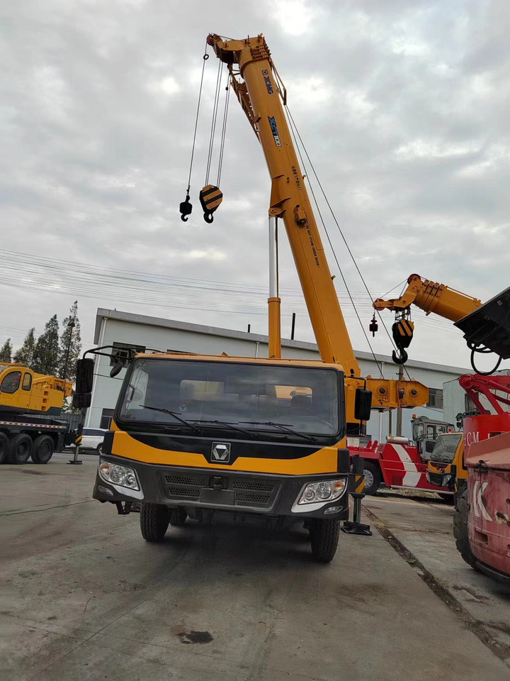 XCMG QY70K good condition QY25K QY50K QY100K QY130K China brand mobile crane - موبايل كرين: صور 2 XCMG QY70K good condition QY25K QY50K QY100K QY130K China brand mobile crane - موبايل كرين: صور 2