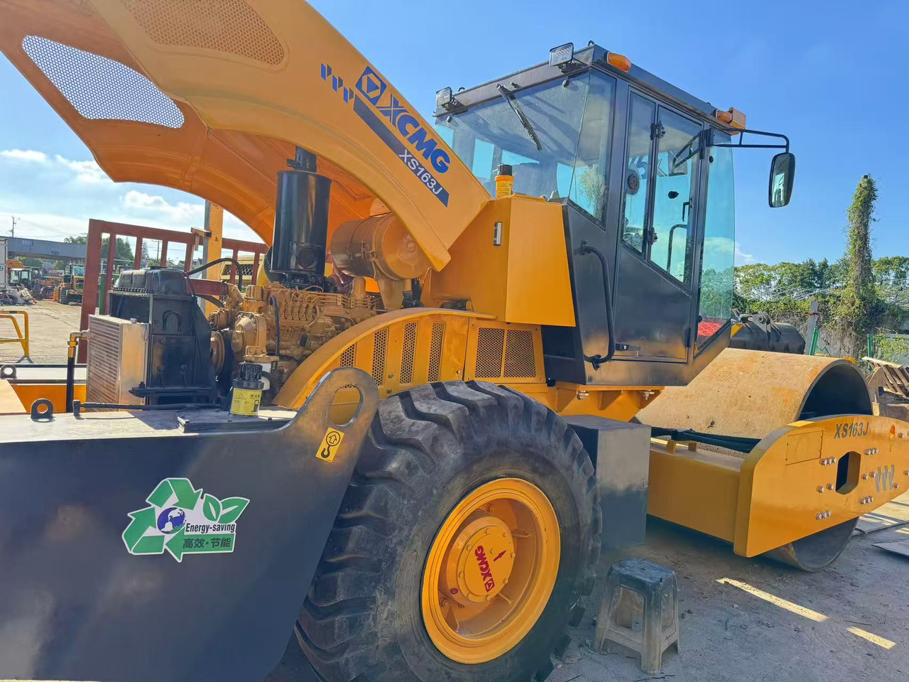 XCMG XS163J - مدحلة الأسفلت: صور 5 XCMG XS163J - مدحلة الأسفلت: صور 5