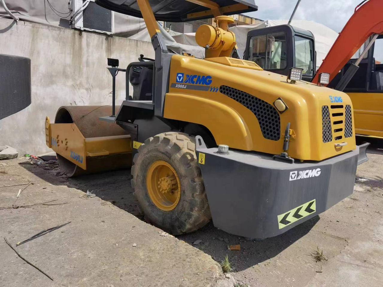 XCMG XS60J - مدماج: صور 2 XCMG XS60J - مدماج: صور 2