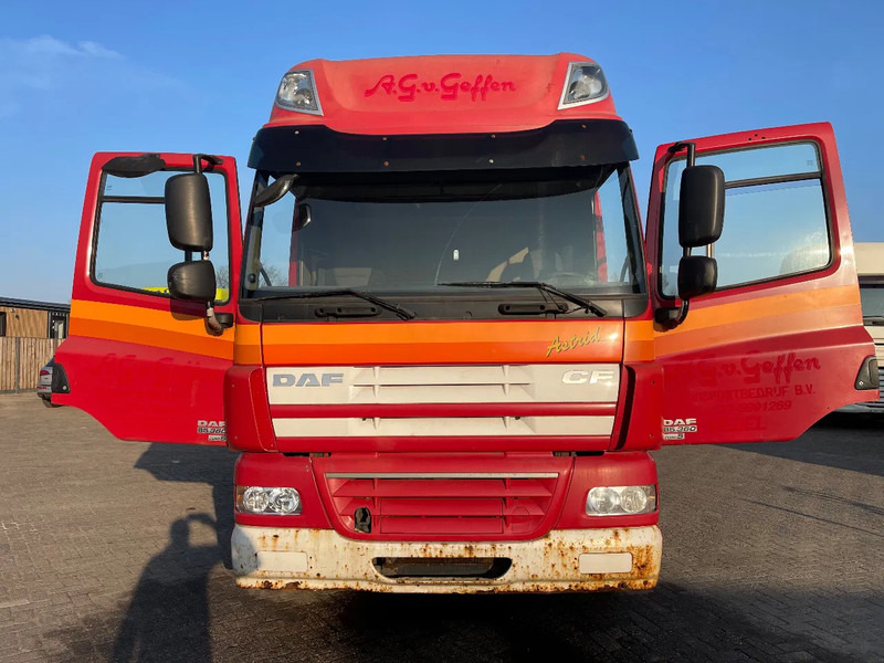DAF CF 85 Tractor unit - شاحنة جرار: صور 2 DAF CF 85 Tractor unit - شاحنة جرار: صور 2