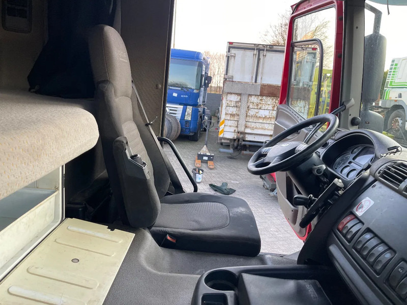 شاحنة جرار DAF CF 85 Tractor unit: صور 13