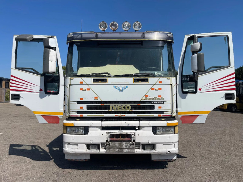 Iveco Eurotech 440.43 Tractor unit - شاحنة جرار: صور 2 Iveco Eurotech 440.43 Tractor unit - شاحنة جرار: صور 2