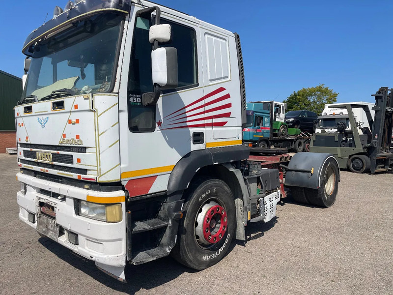 Iveco Eurotech 440.43 Tractor unit - شاحنة جرار: صور 3 Iveco Eurotech 440.43 Tractor unit - شاحنة جرار: صور 3