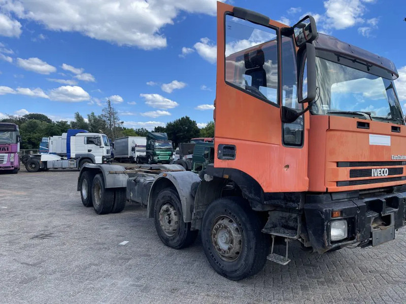 Iveco Eurotrakker 340 E34 - الشاسيه شاحنة: صور 1 Iveco Eurotrakker 340 E34 - الشاسيه شاحنة: صور 1
