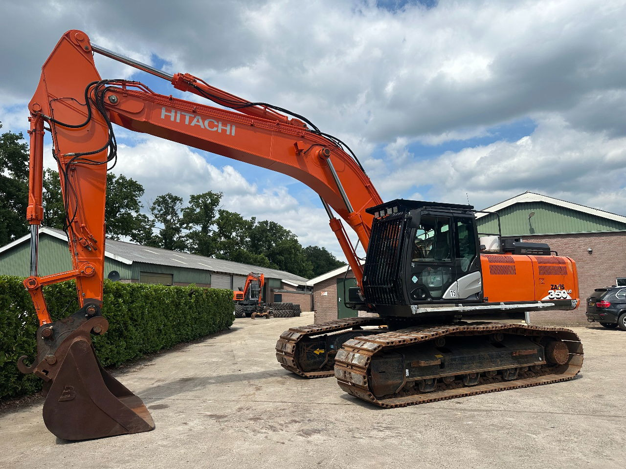 Hitachi ZX350LC-6 - حفارات زحافة: صور 2 Hitachi ZX350LC-6 - حفارات زحافة: صور 2