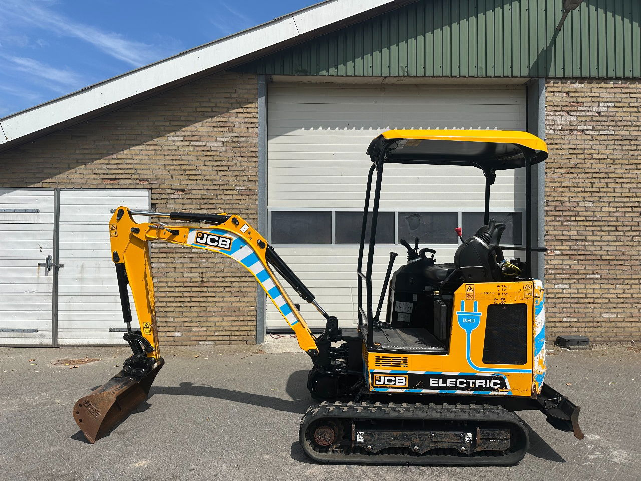 JCB 19c-1 E 100 elektrisch - حفارة مصغرة: صور 3 JCB 19c-1 E 100 elektrisch - حفارة مصغرة: صور 3