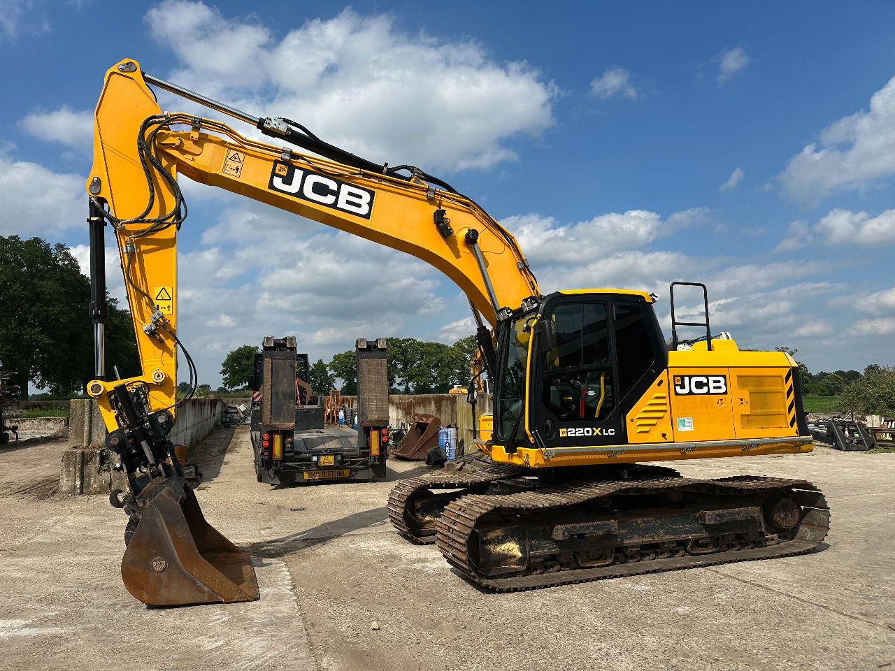 JCB 220Xlc - حفارات زحافة: صور 2 JCB 220Xlc - حفارات زحافة: صور 2