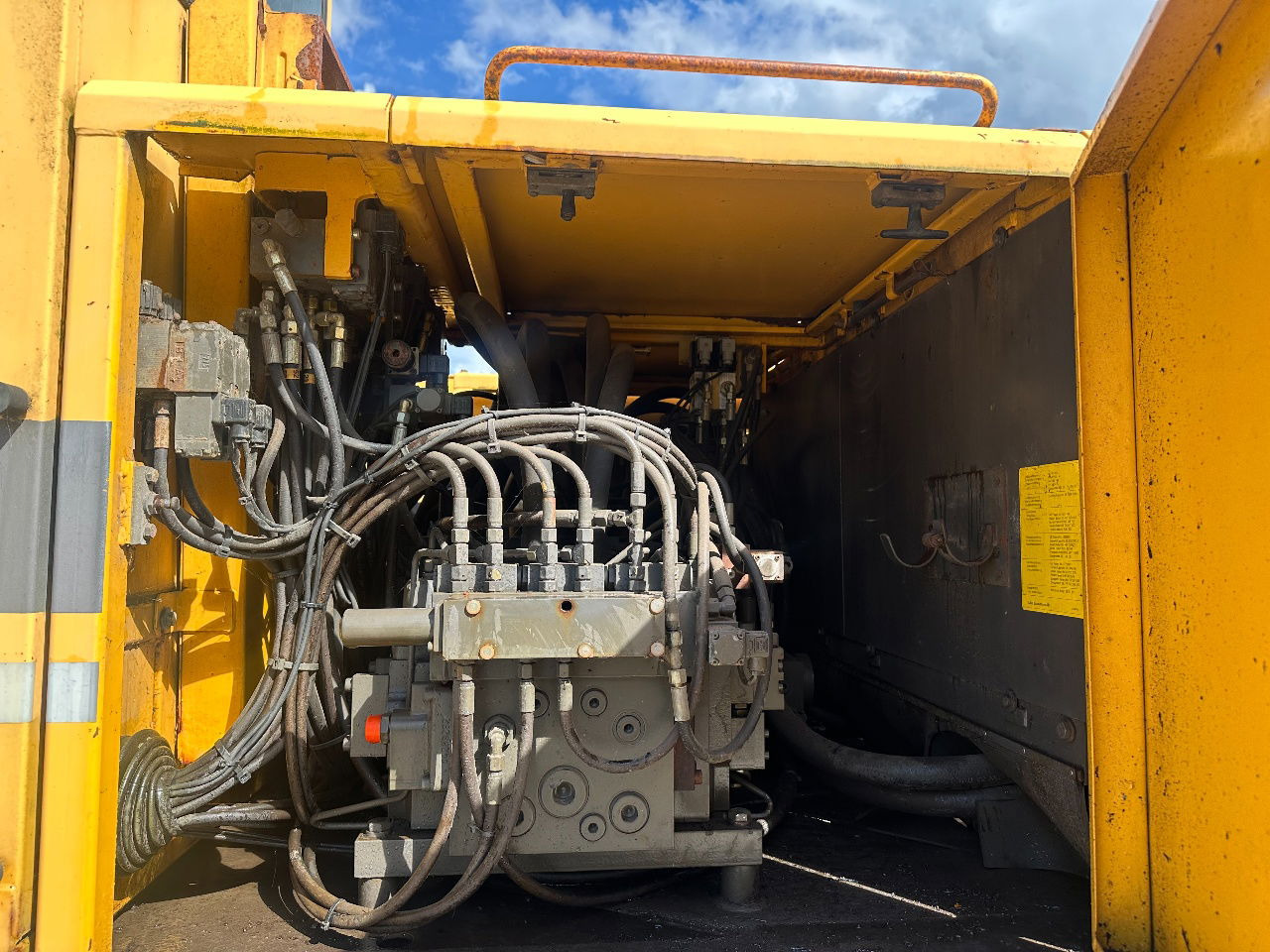 حفارات زحافة Volvo EC200: صور 14 حفارات زحافة Volvo EC200: صور 14