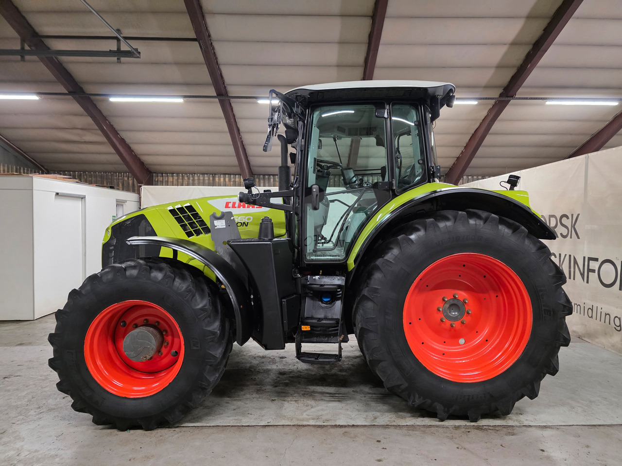 CLAAS Arion 660 C-Matic #NY PRIS# - جرار: صور 2 CLAAS Arion 660 C-Matic #NY PRIS# - جرار: صور 2