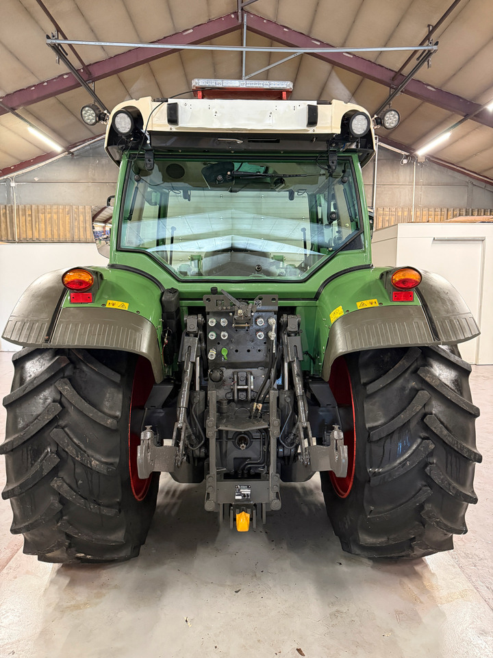 Fendt 211 Vario TMS - جرار: صور 4 Fendt 211 Vario TMS - جرار: صور 4