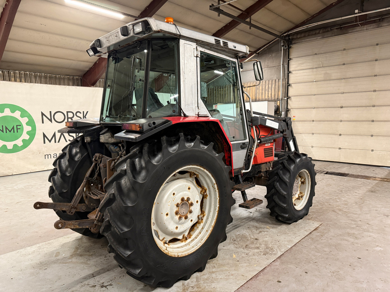 Massey Ferguson 3050 - جرار: صور 5 Massey Ferguson 3050 - جرار: صور 5
