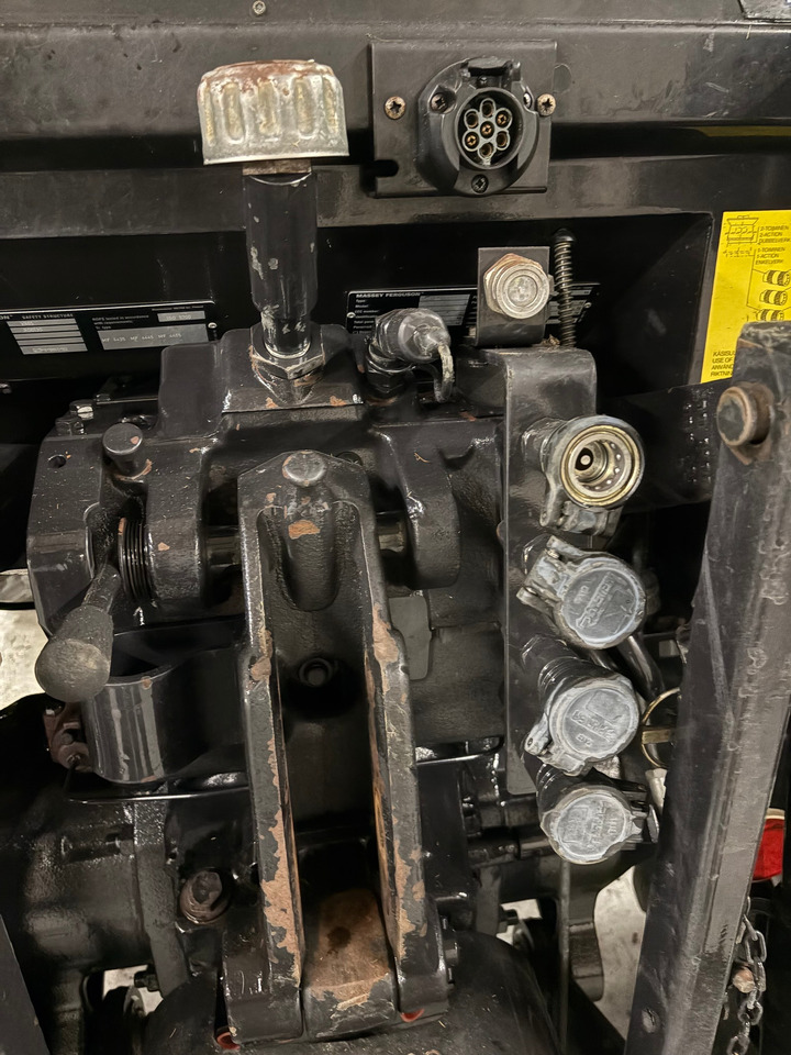 Massey Ferguson 4455 - جرار: صور 5 Massey Ferguson 4455 - جرار: صور 5