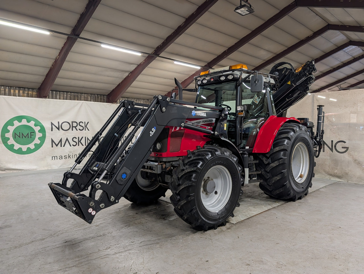 Massey Ferguson 5470 - جرار: صور 1 Massey Ferguson 5470 - جرار: صور 1