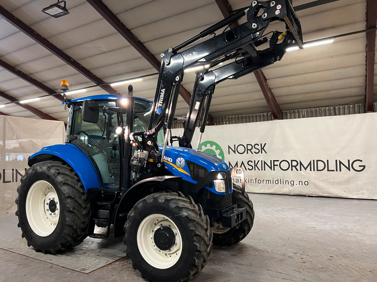 New Holland T5.115 #Kun 2192 Timer# 1 Eier# - جرار: صور 3 New Holland T5.115 #Kun 2192 Timer# 1 Eier# - جرار: صور 3