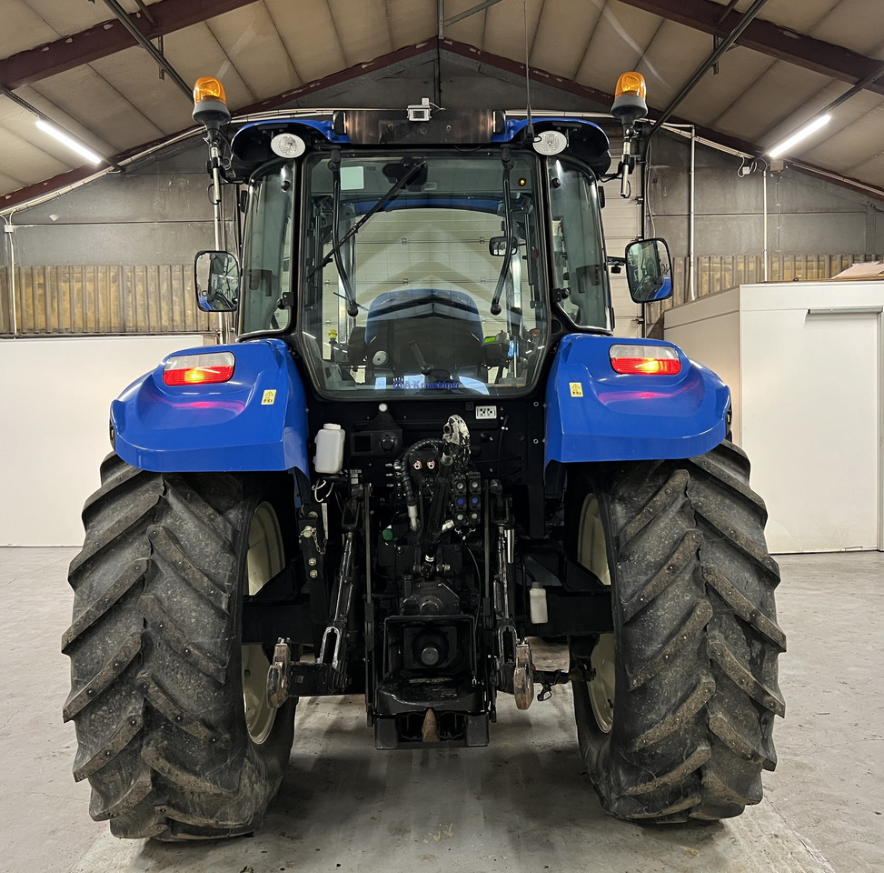 New Holland T5.115 #Kun 2192 Timer# 1 Eier# - جرار: صور 5 New Holland T5.115 #Kun 2192 Timer# 1 Eier# - جرار: صور 5