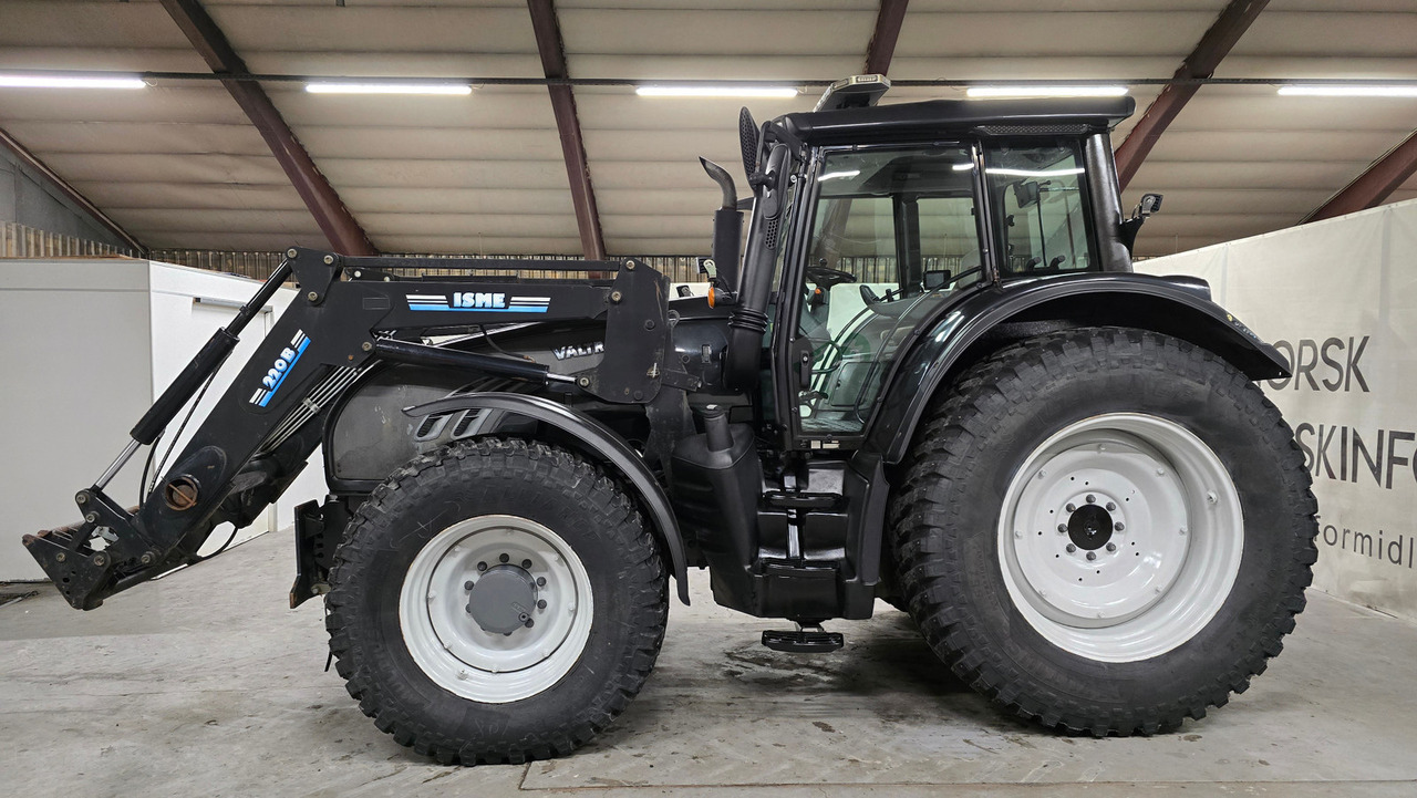 Valtra T182 - جرار: صور 2 Valtra T182 - جرار: صور 2