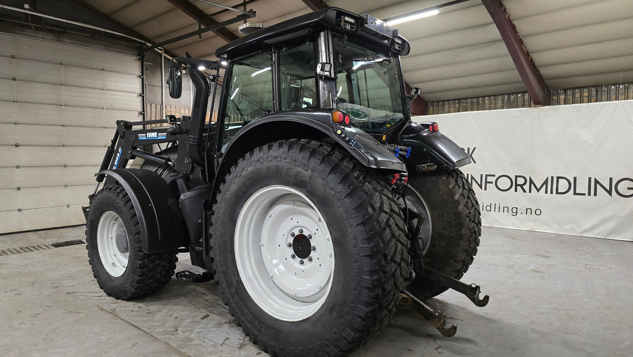 Valtra T182 - جرار: صور 3 Valtra T182 - جرار: صور 3