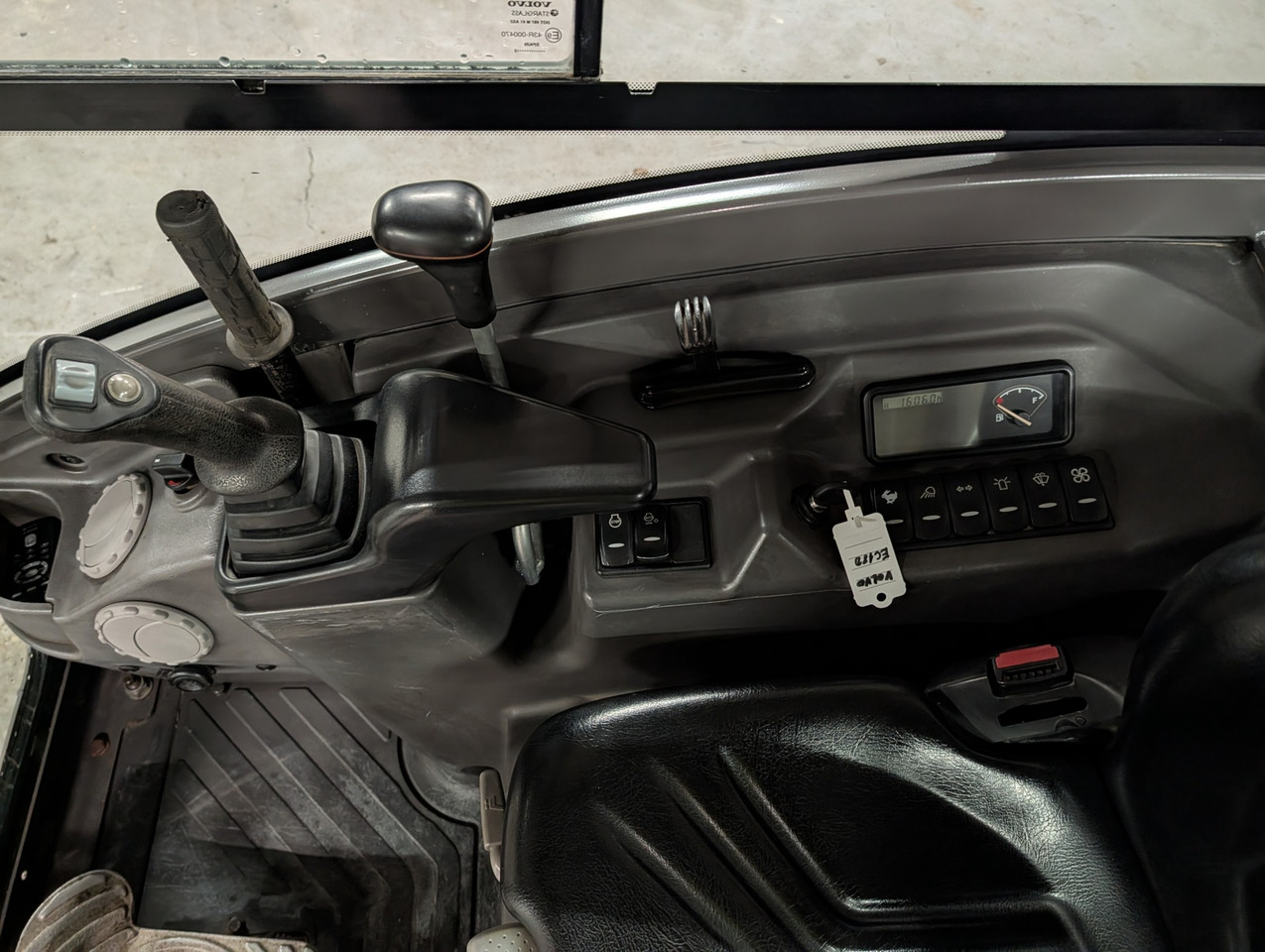 حفارة مصغرة Volvo ECR18D: صور 13