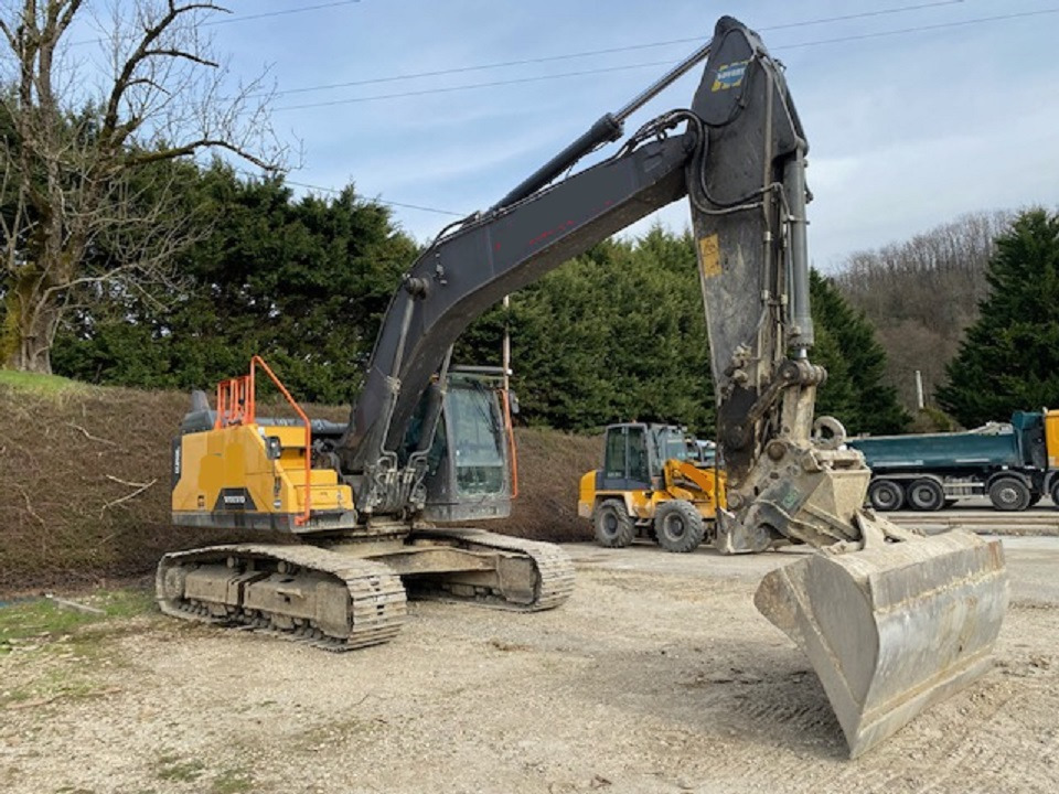 VOLVO EC250EL - هدم: صور 2 VOLVO EC250EL - هدم: صور 2