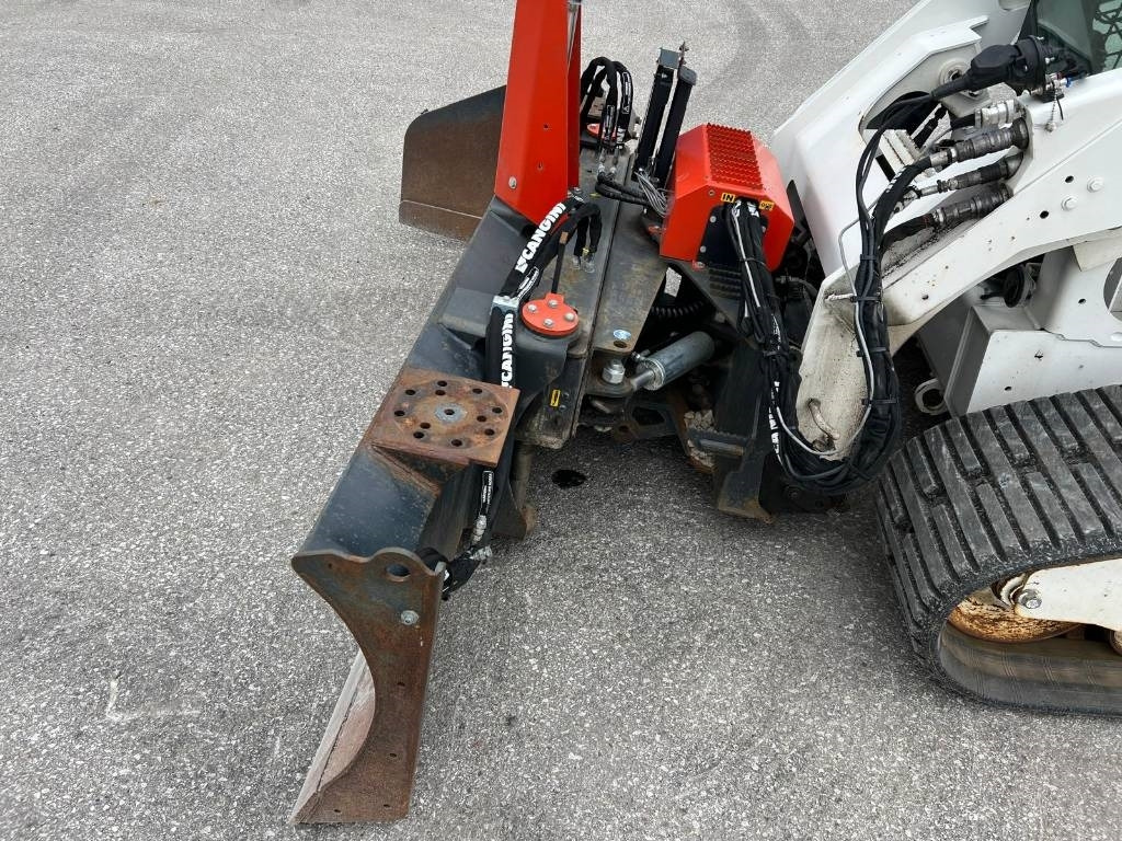 تأجير CAT 289D3 with blade and Leica ready - LIKE NEW  CAT 289D3 with blade and Leica ready - LIKE NEW: صور 9
