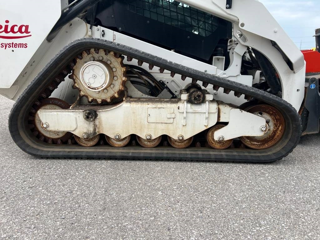 تأجير CAT 289D3 with blade and Leica ready - LIKE NEW  CAT 289D3 with blade and Leica ready - LIKE NEW: صور 12