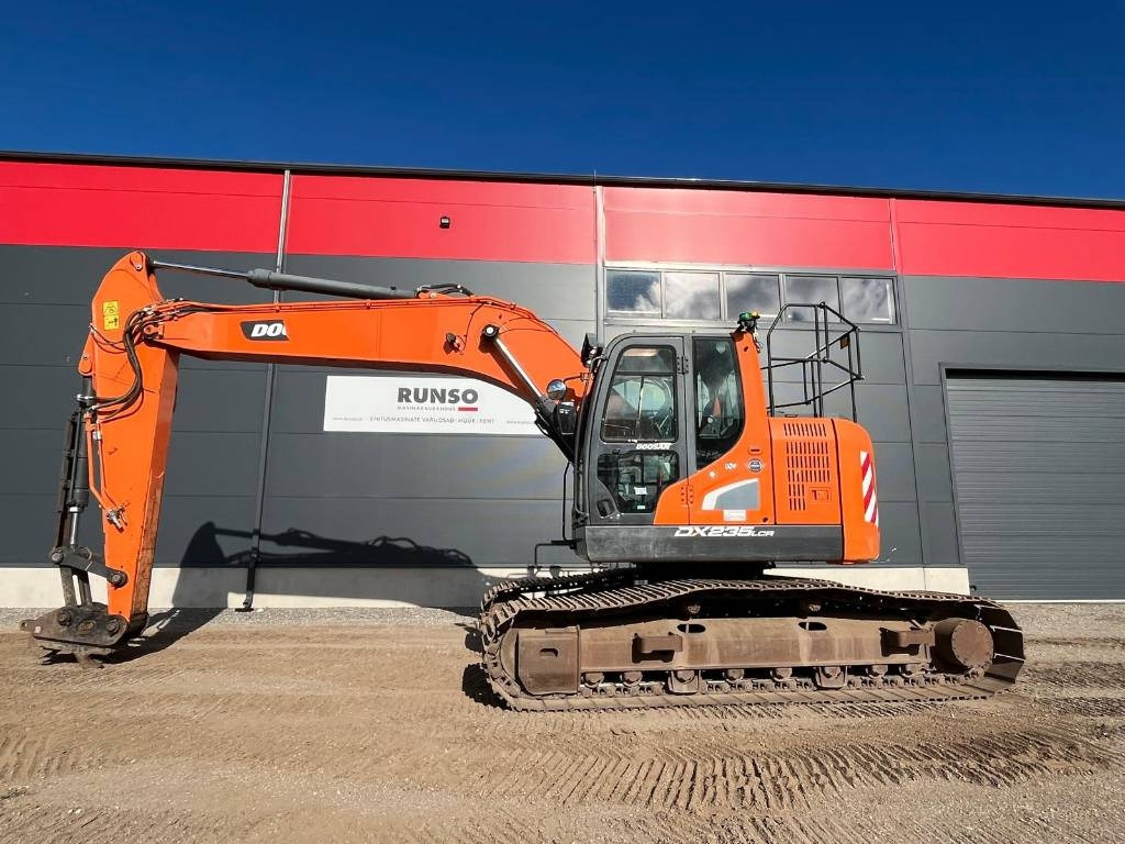 Doosan DX 235 LCR-5 - حفارات زحافة: صور 1 Doosan DX 235 LCR-5 - حفارات زحافة: صور 1