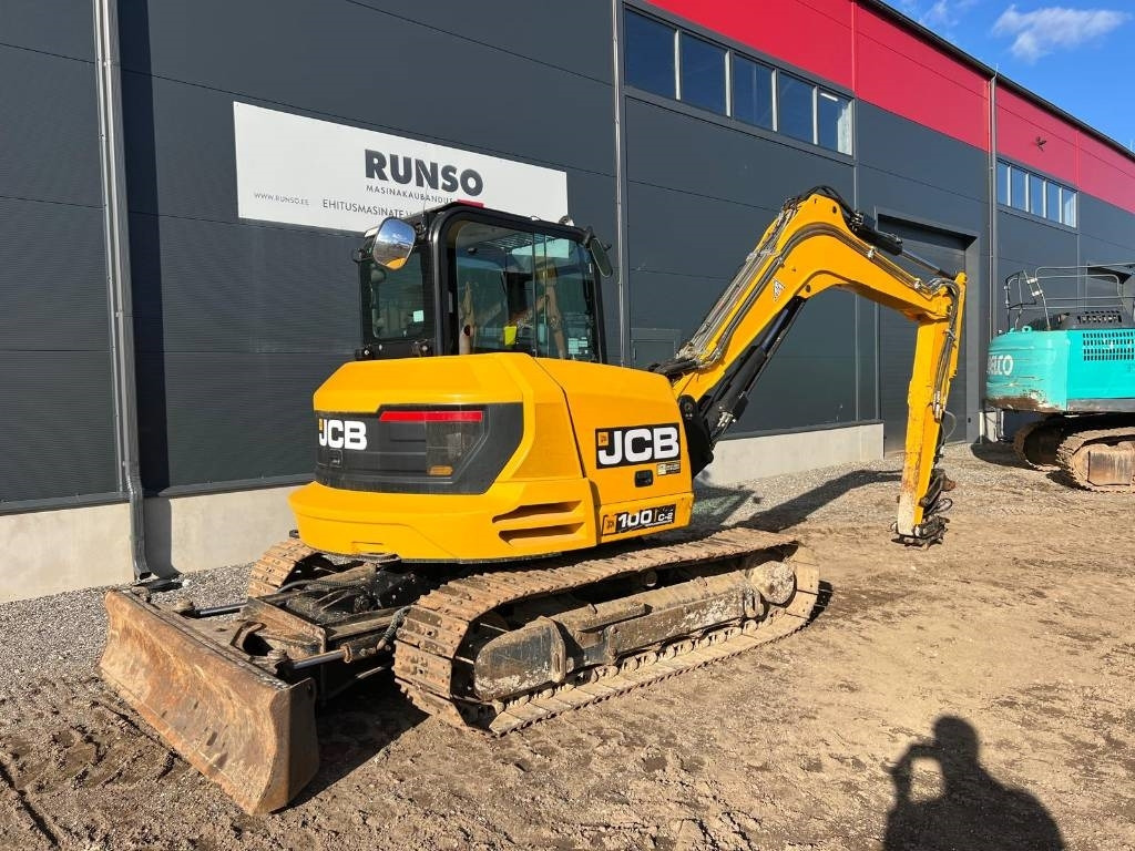 JCB 100C-2 - حفارة مصغرة: صور 5 JCB 100C-2 - حفارة مصغرة: صور 5