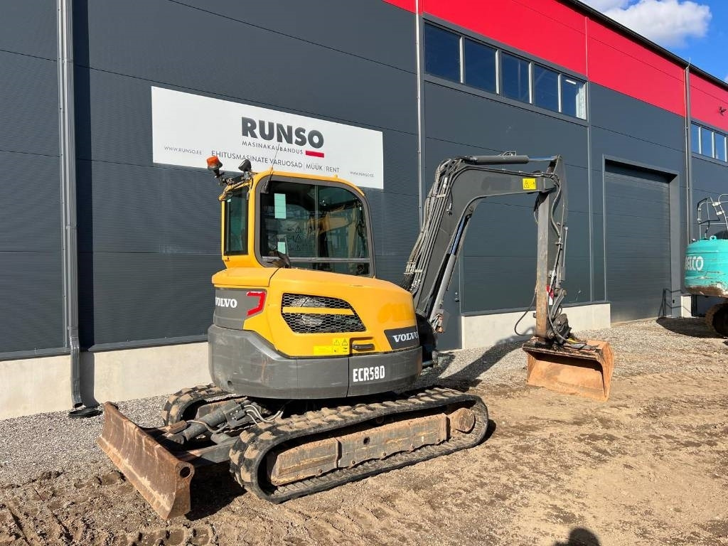 Volvo ECR 58 D - حفارة مصغرة: صور 5 Volvo ECR 58 D - حفارة مصغرة: صور 5