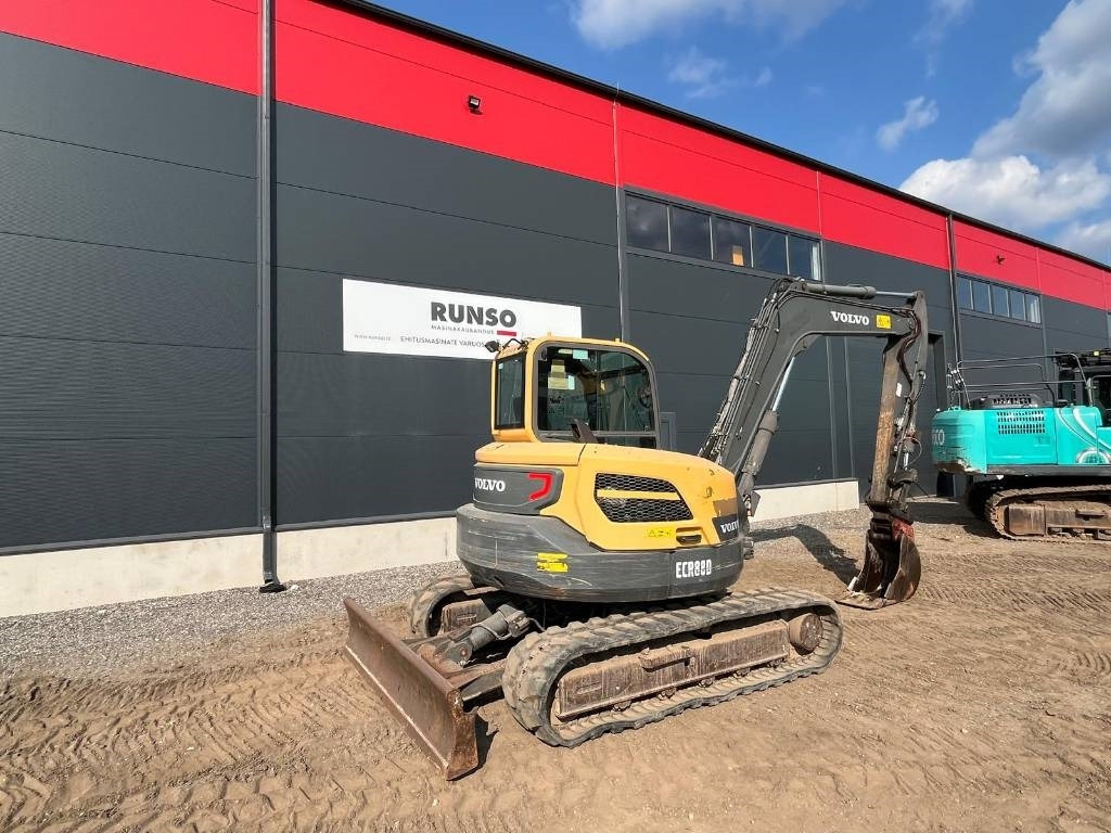 Volvo ECR 88 D - حفارة مصغرة: صور 4 Volvo ECR 88 D - حفارة مصغرة: صور 4