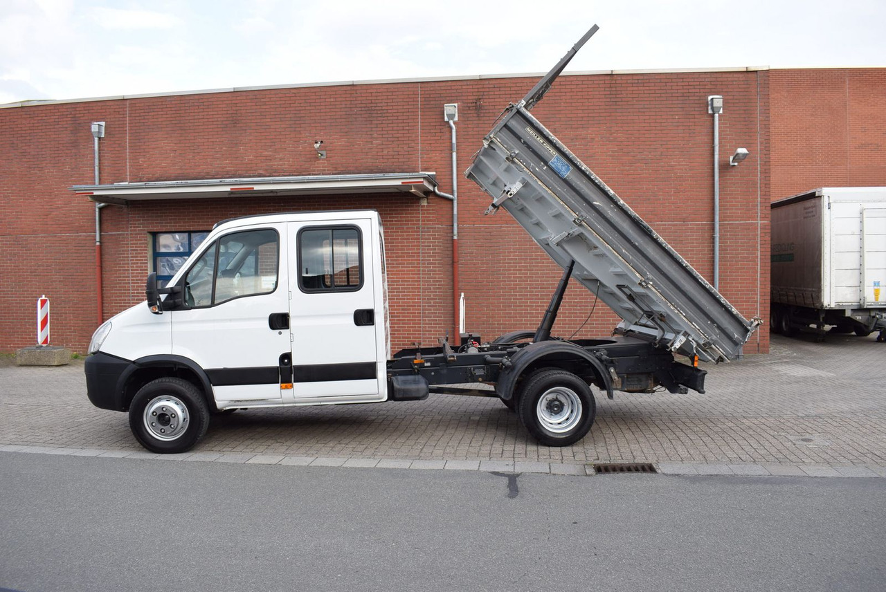 Iveco Daily 70 C17 Meiller Kipper Nutzlast 3100KG - قلاب صغير, الشاحنات الصغيرة كابينة مزدوجة: صور 3 Iveco Daily 70 C17 Meiller Kipper Nutzlast 3100KG - قلاب صغير, الشاحنات الصغيرة كابينة مزدوجة: صور 3