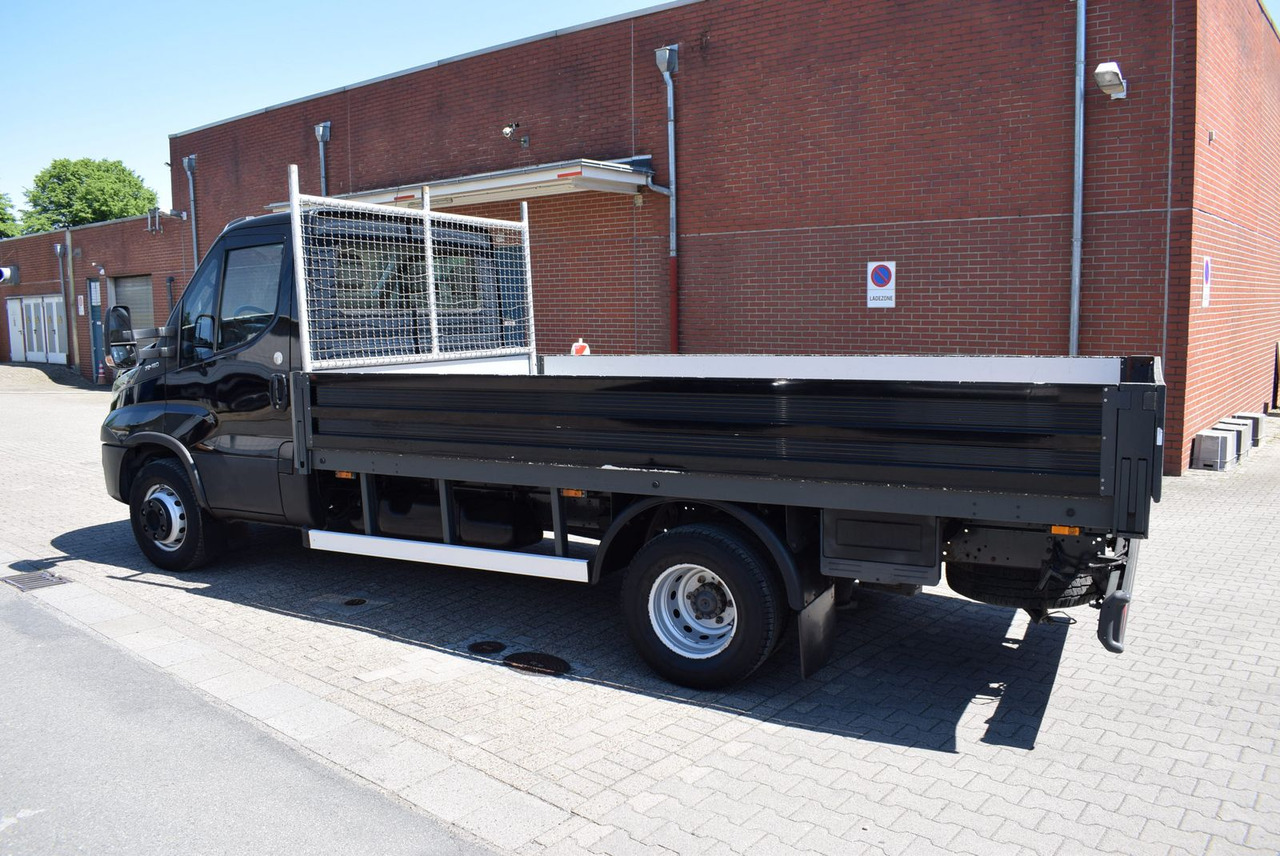 Iveco Daily 72 C 18 Pritsche Automatik Standheizung - الشاحنات الصغيرة المسطحة: صور 4 Iveco Daily 72 C 18 Pritsche Automatik Standheizung - الشاحنات الصغيرة المسطحة: صور 4