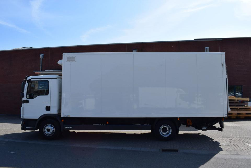 MAN TGL 8.180 Koffer 6,20mLBW 1000KG Klima - مبردة شاحنة: صور 1 MAN TGL 8.180 Koffer 6,20mLBW 1000KG Klima - مبردة شاحنة: صور 1