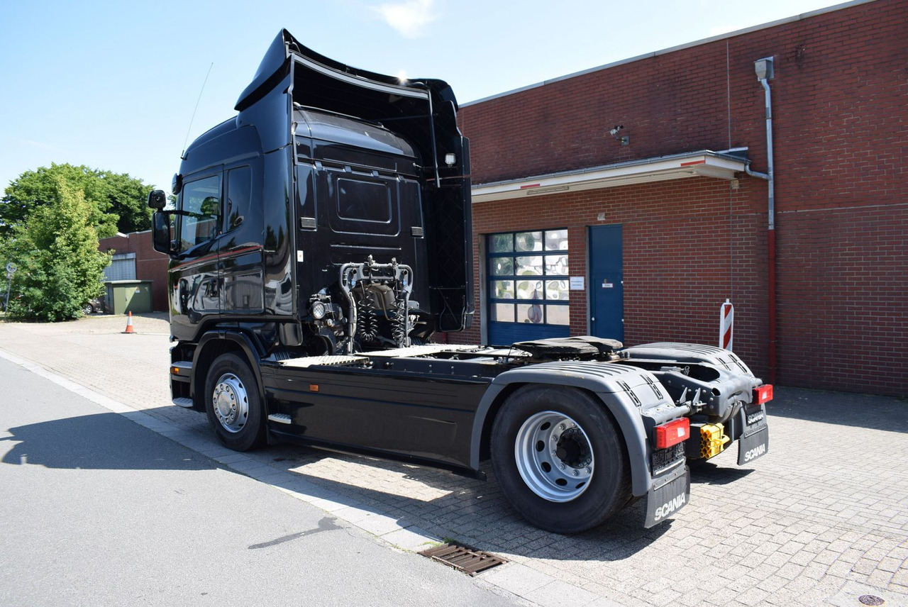 Scania R410 Highline Retarder Klima Standklima ACC - شاحنة جرار: صور 4 Scania R410 Highline Retarder Klima Standklima ACC - شاحنة جرار: صور 4