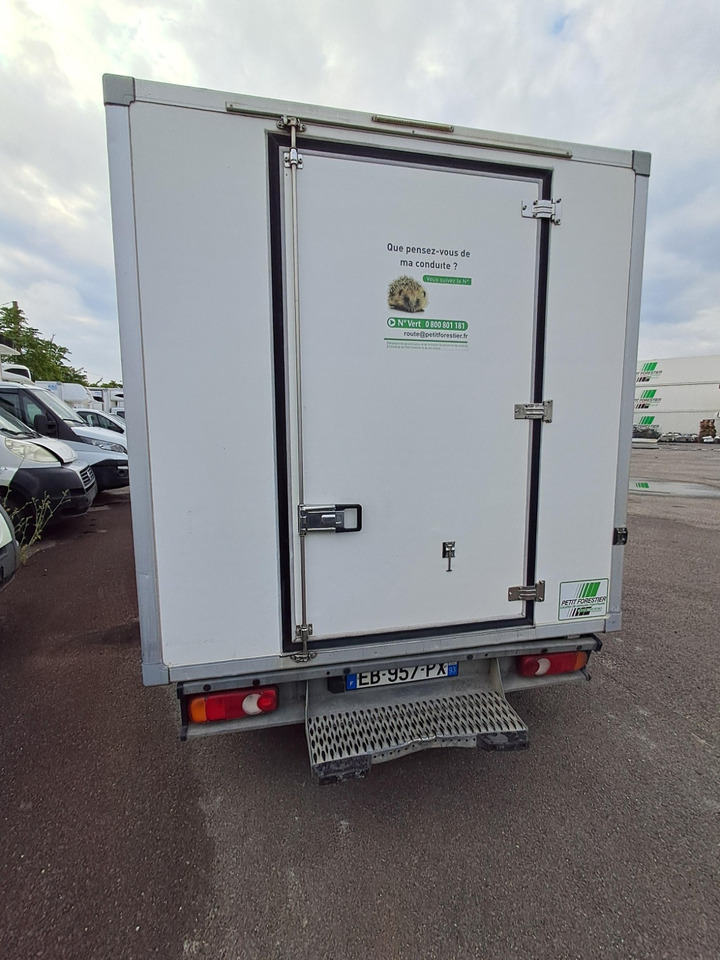 RENAULT TRAFIC KONTENER CHŁODNIA MROŹNIA NR 894 WKRÓTCE!!! - الشاحنات الصغيرة المبردة: صور 1 RENAULT TRAFIC KONTENER CHŁODNIA MROŹNIA NR 894 WKRÓTCE!!! - الشاحنات الصغيرة المبردة: صور 1