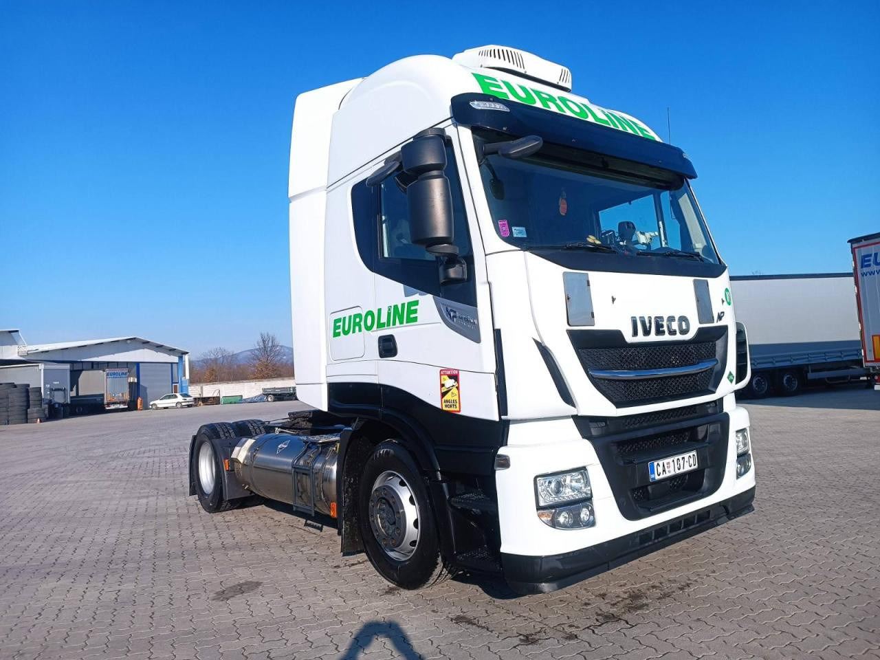 IVECO S-Way AS440S46T/P - شاحنة جرار: صور 2 IVECO S-Way AS440S46T/P - شاحنة جرار: صور 2