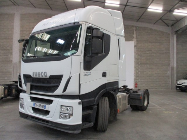 IVECO Stralis AS440S46T/P - شاحنة جرار: صور 1 IVECO Stralis AS440S46T/P - شاحنة جرار: صور 1