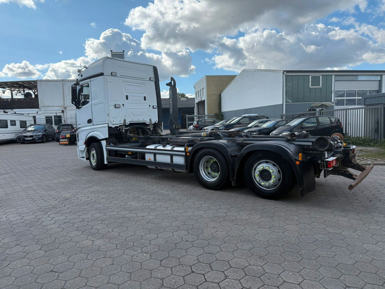 Mercedes-Benz Actros 2548 Meiller+ Funk+6x2 - شاحنة ذات الخطاف: صور 5 Mercedes-Benz Actros 2548 Meiller+ Funk+6x2 - شاحنة ذات الخطاف: صور 5