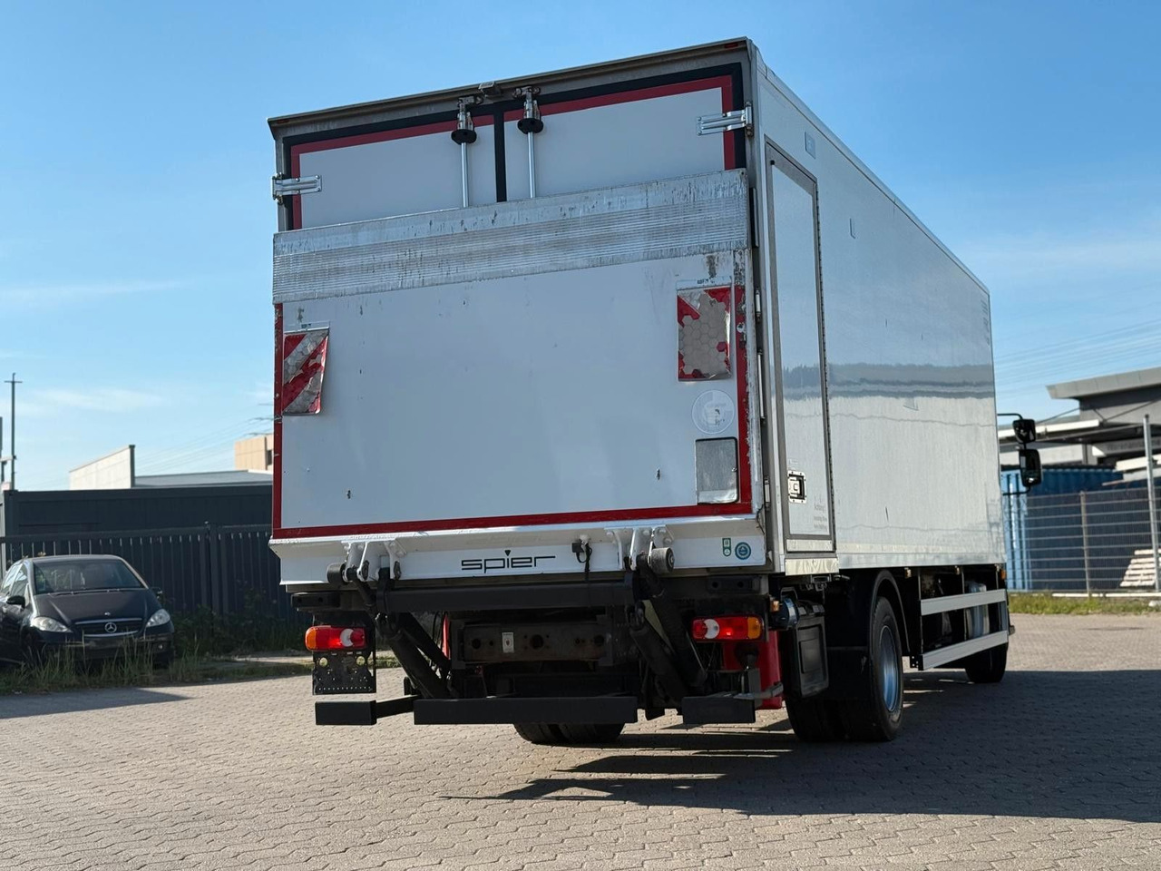 Volvo FL 42 R 240 +Thermoking T-880R+Kamera - مبردة شاحنة: صور 3 Volvo FL 42 R 240 +Thermoking T-880R+Kamera - مبردة شاحنة: صور 3