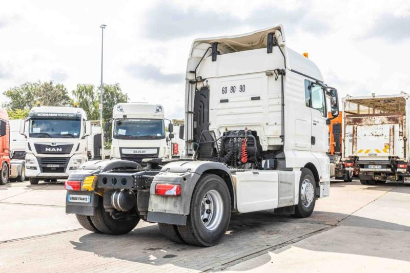 MAN TGX 18.440 XLX+INTARDER - شاحنة جرار: صور 5 MAN TGX 18.440 XLX+INTARDER - شاحنة جرار: صور 5