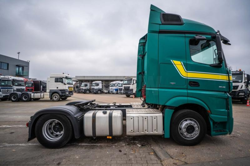 Mercedes ACTROS 1845 LS - شاحنة جرار: صور 3 Mercedes ACTROS 1845 LS - شاحنة جرار: صور 3