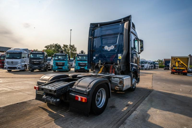 Mercedes ACTROS 1846 LS - شاحنة جرار: صور 4 Mercedes ACTROS 1846 LS - شاحنة جرار: صور 4