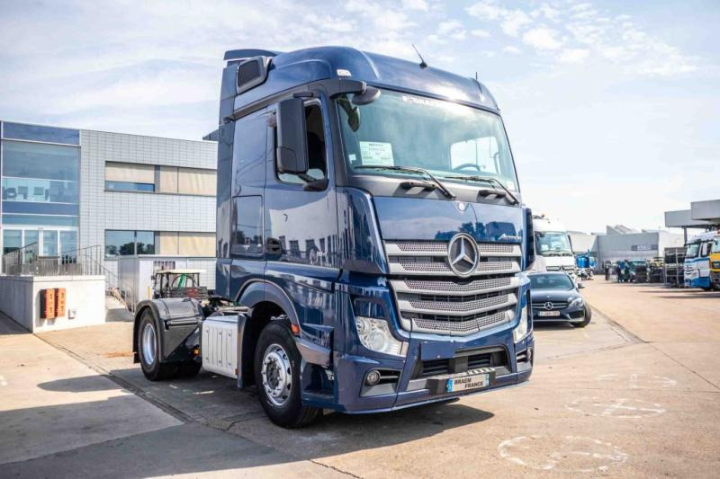 Mercedes ACTROS 1848 LS - شاحنة جرار: صور 2 Mercedes ACTROS 1848 LS - شاحنة جرار: صور 2