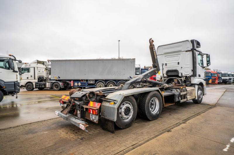 Mercedes ACTROS 2540 +MULTILIFT XP 20-56 - شاحنة ذات الخطاف: صور 4 Mercedes ACTROS 2540 +MULTILIFT XP 20-56 - شاحنة ذات الخطاف: صور 4