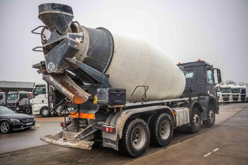 Mercedes AROCS 3236 BB+LIEBHERR 9M3 - شاحنة خلاطة خرسانة: صور 3 Mercedes AROCS 3236 BB+LIEBHERR 9M3 - شاحنة خلاطة خرسانة: صور 3